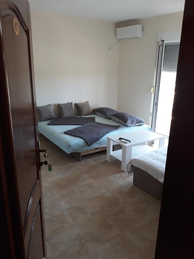 Korac Apartments Ulcinj Eksteriør bilde
